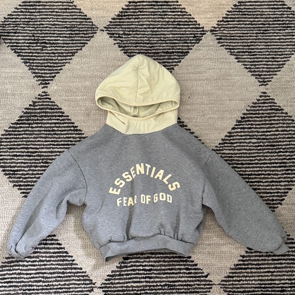 Fear of God Essentials Kids Nnylong fleece hoodie
